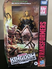 Transformers Blackarachnia Deluxe Generations Kingdom War for Cybertron