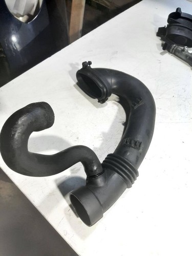 BMW 5 E60 E61 2005 Diesel 160kW Ansaugrohr Ansaugschlauch Turbolader 7795026