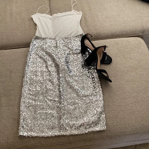 Halogen silver sequin knee length midi skirt Size… - image 1