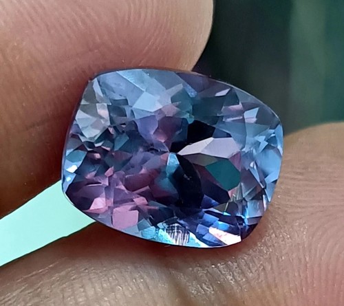 PIETRA PREZIOSA NATURALE sciolta Montana bicolore cambio zaffiro taglio taglio 9,95 ct - Foto 4 di 9