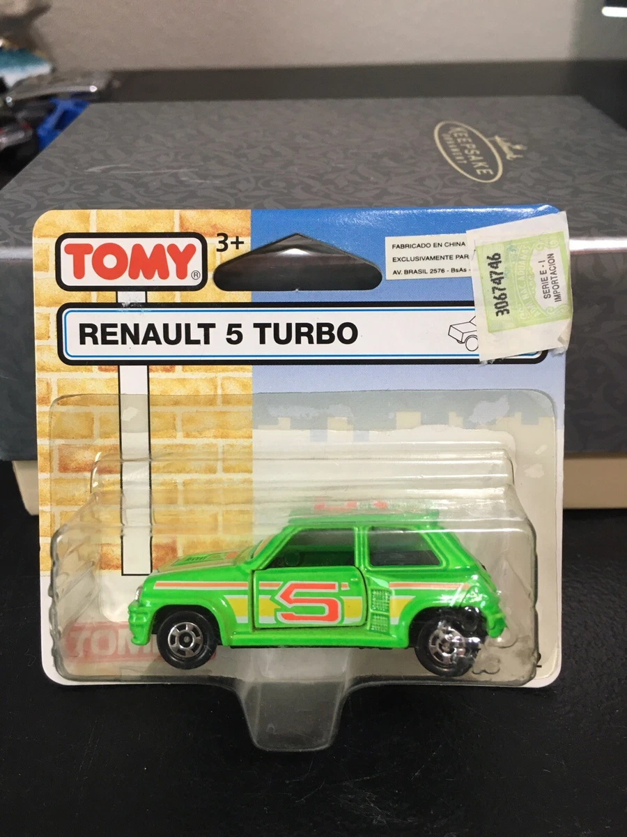 Tomica renault best sale