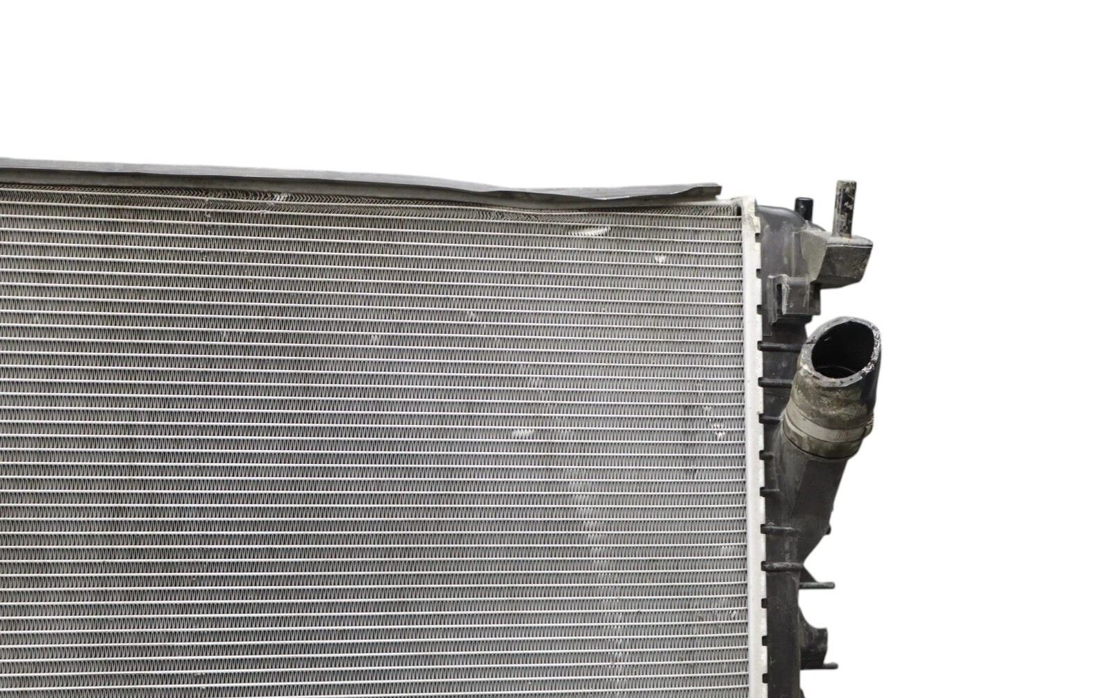14-22 Maserati Ghibli Engine Coolant Cooling Water Radiator 670038340 OEM