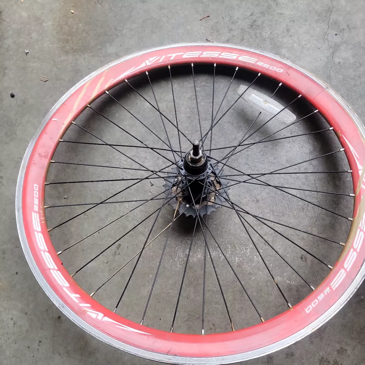 Vitesse sale 700c rim