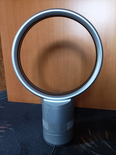 Dyson Air Multiplier Ventilator AM 01, Silber/grau, 220V,oszillierend, Anleitung - Bild 14 von 17
