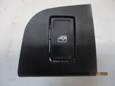 ORIGINAL Fensterheberschalter hinten rechts SKODA OCTAVIA III Combi (5E5, 5E6...