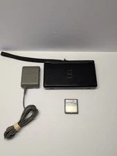 Nintendo DS Lite Onyx Black USG-001 W/OEM CHARGER SLOT COVER GAME TESTED FAST! 
