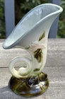 Vintage Hull Pottery Cornucopia Vase 1940’s Woodland Line 5 1/2”