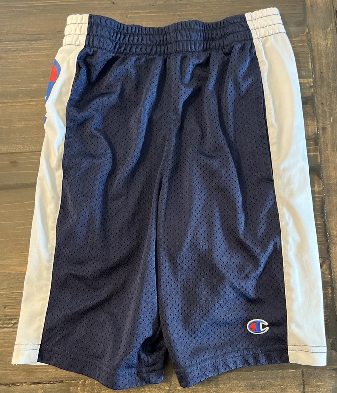 Boys Champion Mesh Athletic Shorts, Size Medium, Navy / White