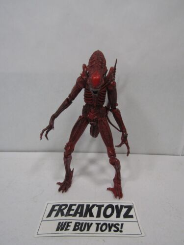 NECA Red Alien Genocide Warrior, Not Packaged Complete - Picture 1 of 7