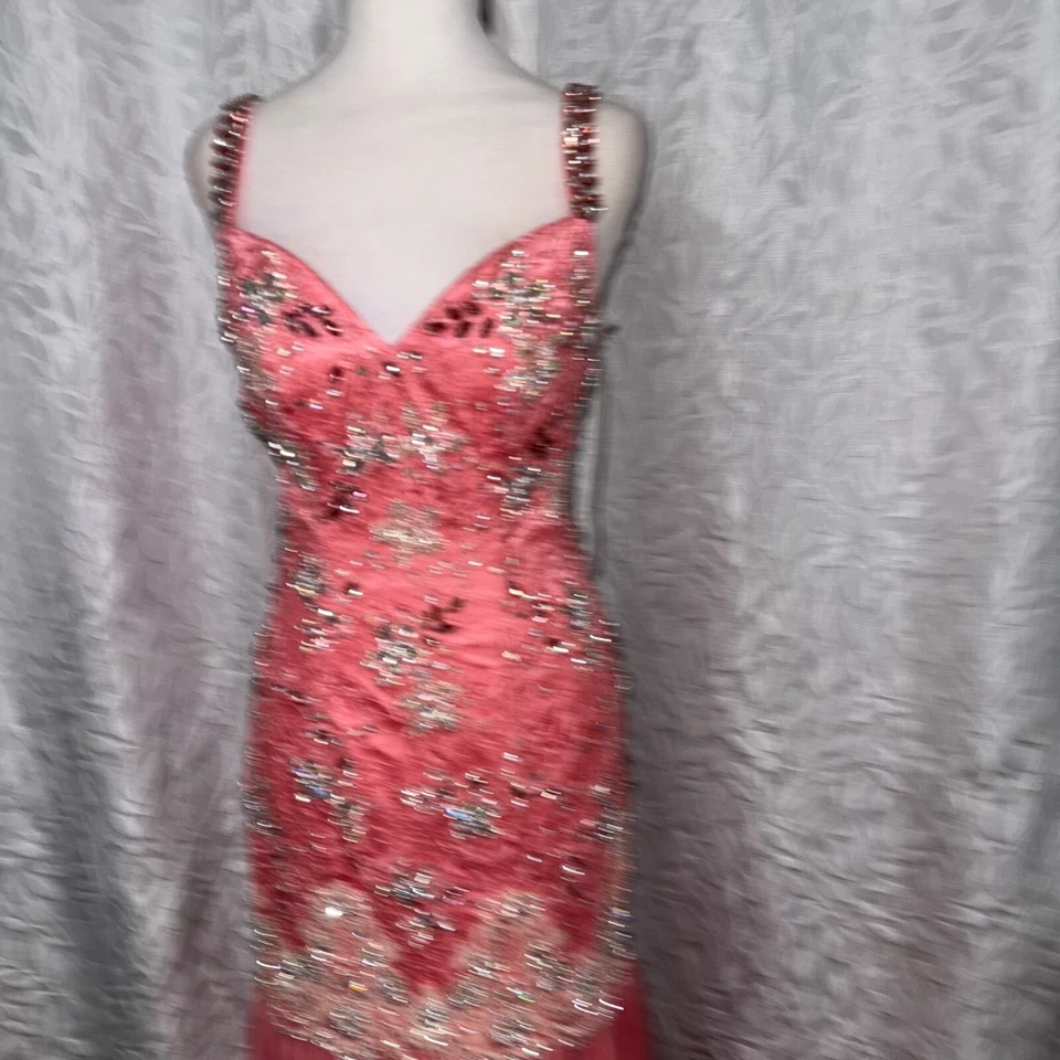 Sherri hill 风格 8557 珊瑚粉色 4 码蕾丝银色嵌入式舞会礼服 — 第 3/4 张图片