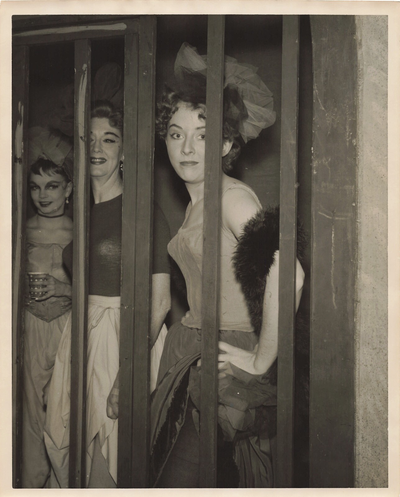 1962 Die Fledermaus Opera Press Photo 8x10 Dance Hall Cancan Girl Theater cP119b