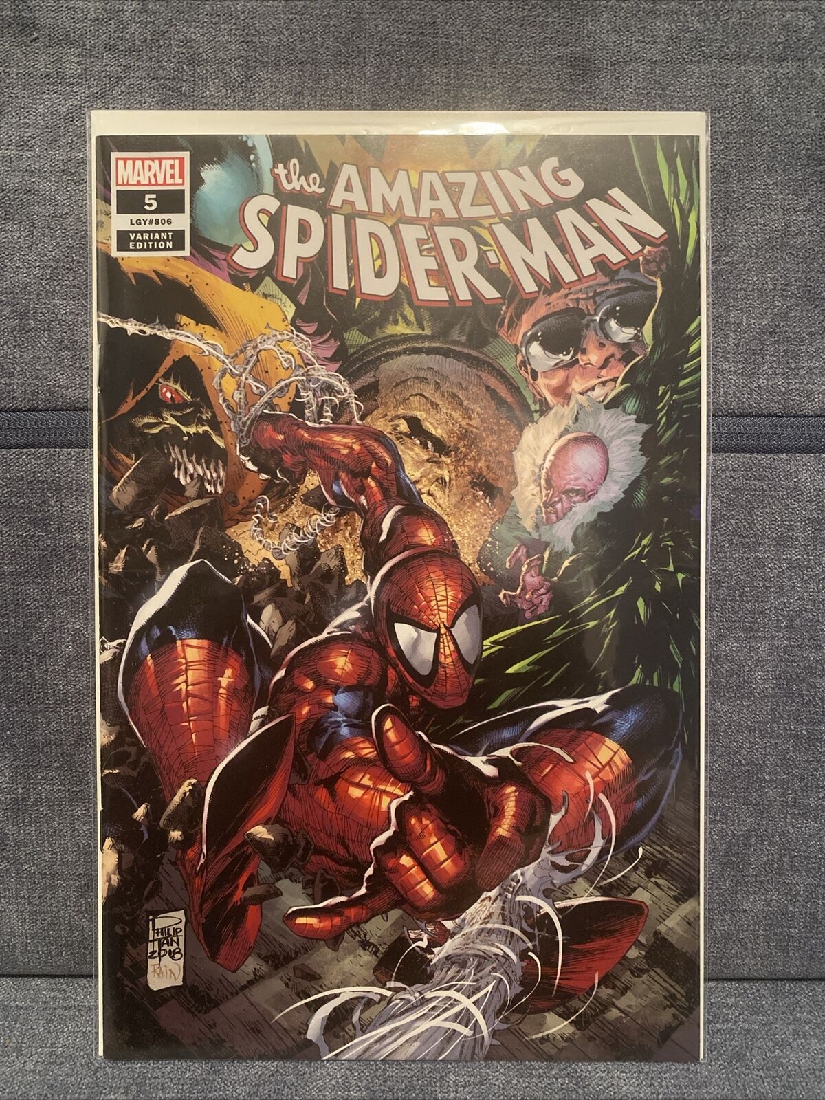 Amazing Spider-Man #5 Philip Tan Variant NM