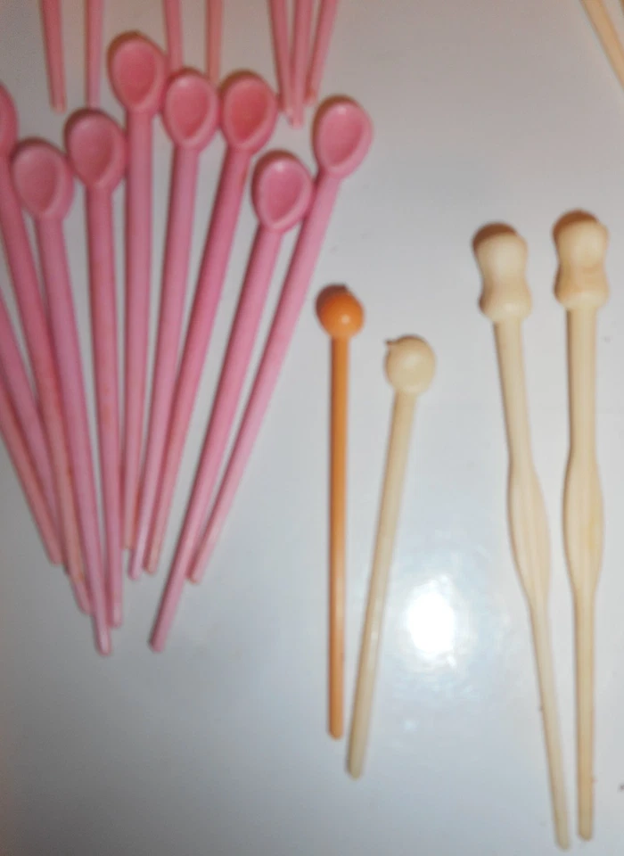 Lote de 42 alfileres rizadores vintage varios años 60 rosa blanco beige USADOS Foto 4 de 4