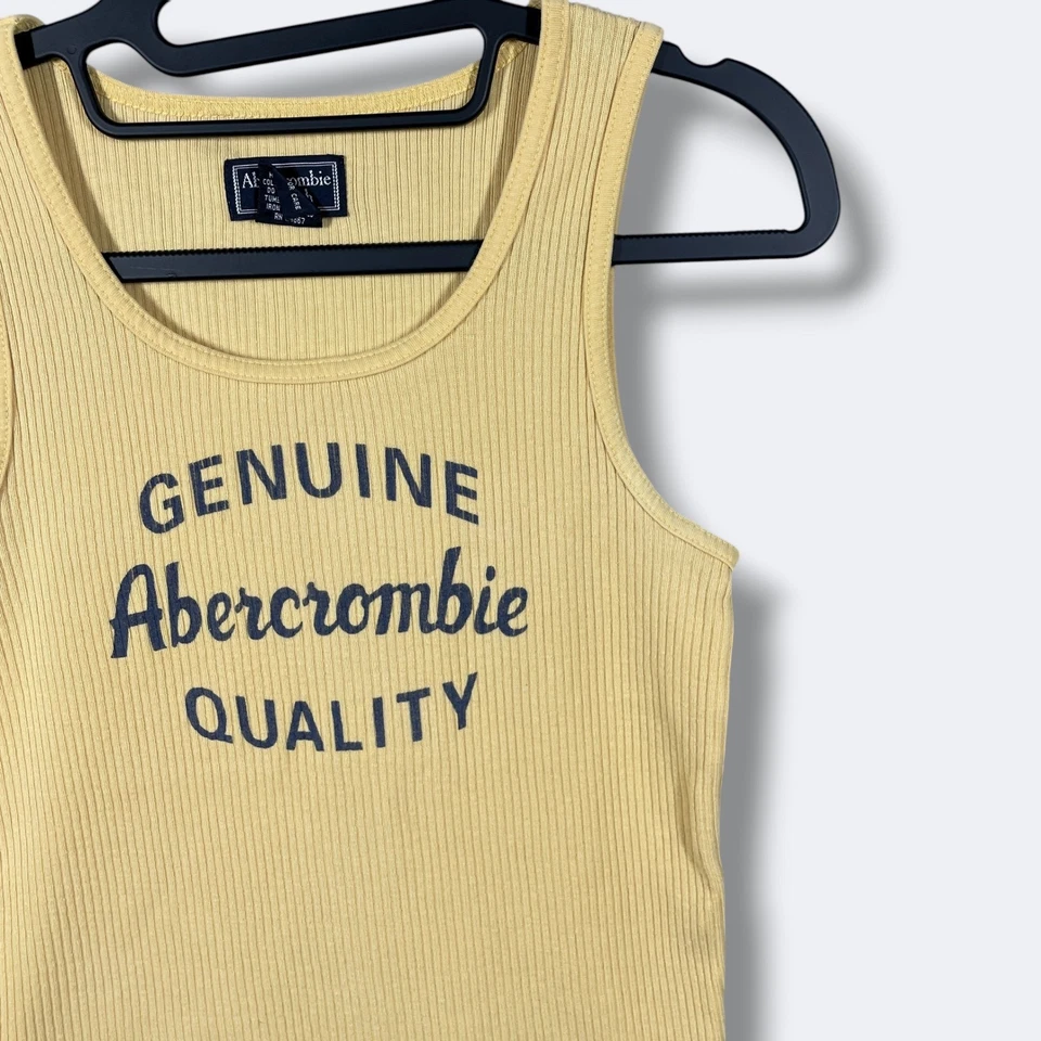 Camiseta sin mangas acanalada vintage Y2K Abercrombie Fitch para mujer S amarilla escritura minimalista Foto 2 de 4
