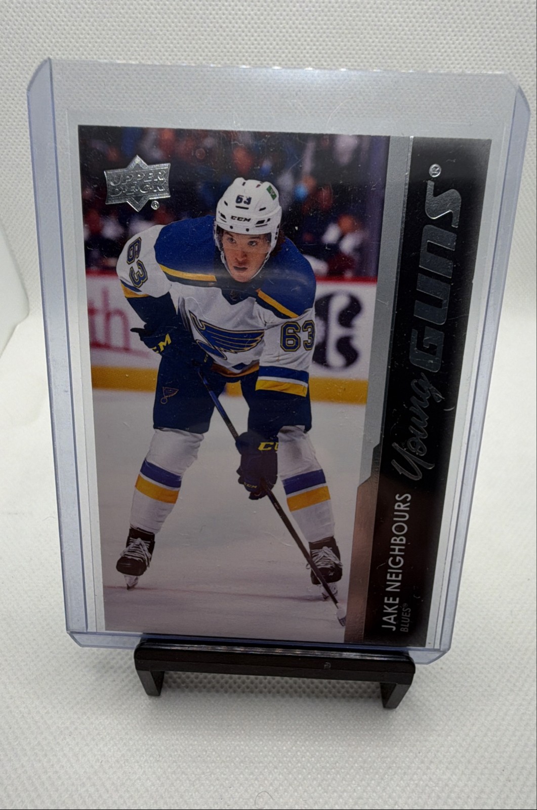 2021-22 Upper Deck Series 2 - Young Guns Jake Neighbours #467 (RC)