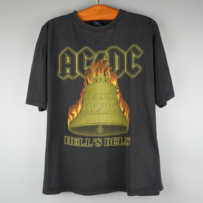 Vintage 2001 ACDC t-shirt Hells Bells
