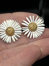 Daisy London 925 Sterling Silver & 18K GP Centre Large Daisy Flower Studs