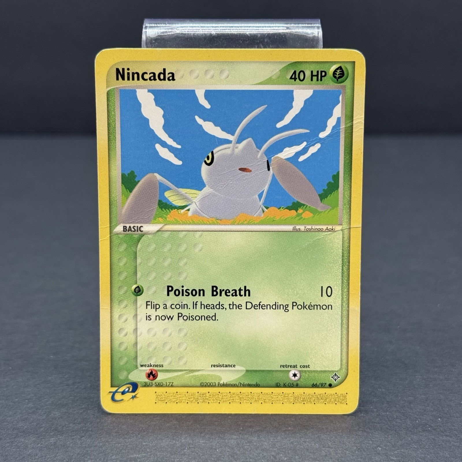 Pokemon 2003 EX Dragon Nincada Non Holo Card #66/97 LP Crease