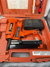 PASLODE II IM250 Battery Finishing Nailer **PARTS ONLY** (MI1045880)