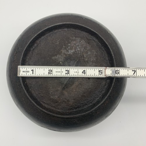 Antica pentola caldaia in ghisa - Patrimonio artigianale e culinario senza tempo - Foto 14 di 17