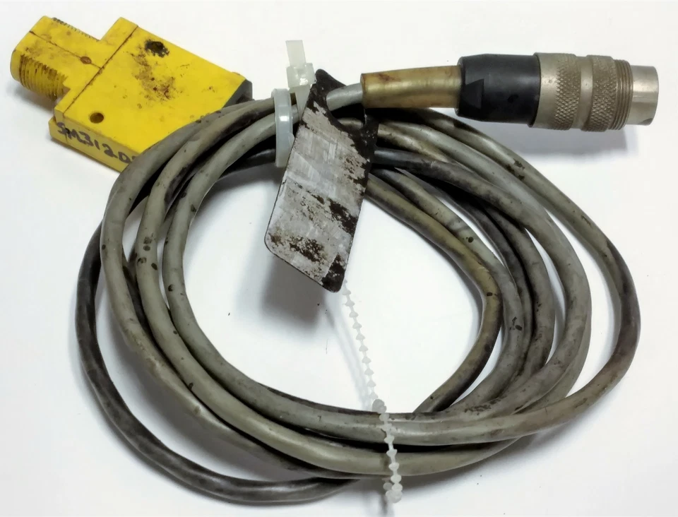 Banner Engineering SM312DSC MINI BEAM Photoelectric Scanner - Image 4 of 4