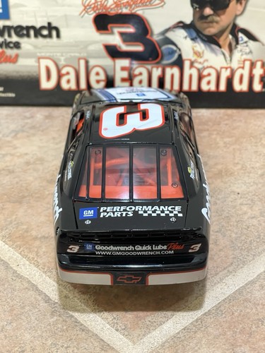 1999 Dale Earnhardt Goodwrench Service Plus Sign Monte Carlo NASCAR Action 1/24 - Picture 9 of 15