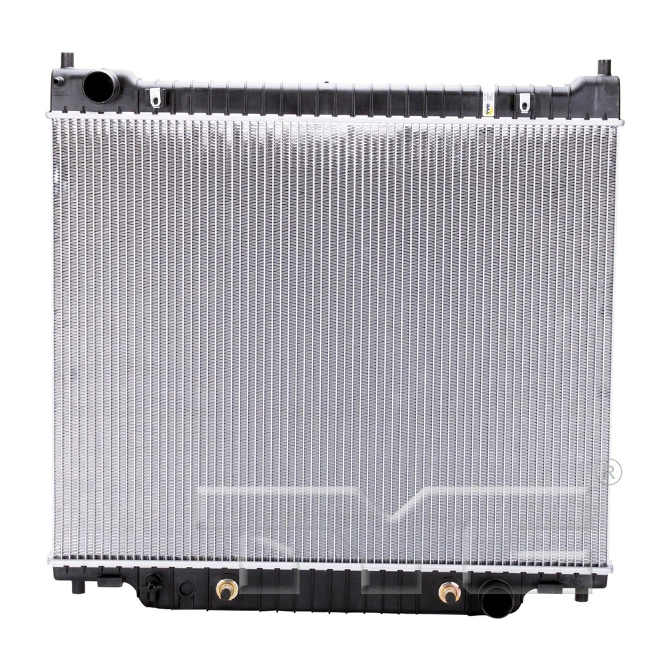 Conjunto de radiador TYC 1995 para modelos seleccionados de Ford 97-07 Foto 2 de 4