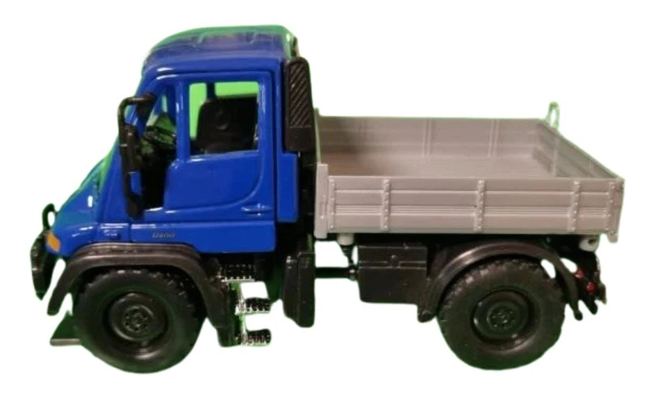 WELLY - Véhicule utilitaire de couleur bleu et gris - MERCEDES Unimog U400 - ... - Photo 1/1