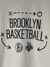 Brooklyn Basketball Nets New York Liberty White T-shirt Medium NWOT WNBA 