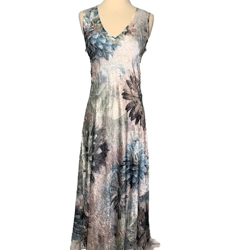 sachin and babi light blue dress KOMAROV TIERED CHARMEUSE & CHIFFON SLEEVELESS MARINE NIGHT OMBRE DRESS S