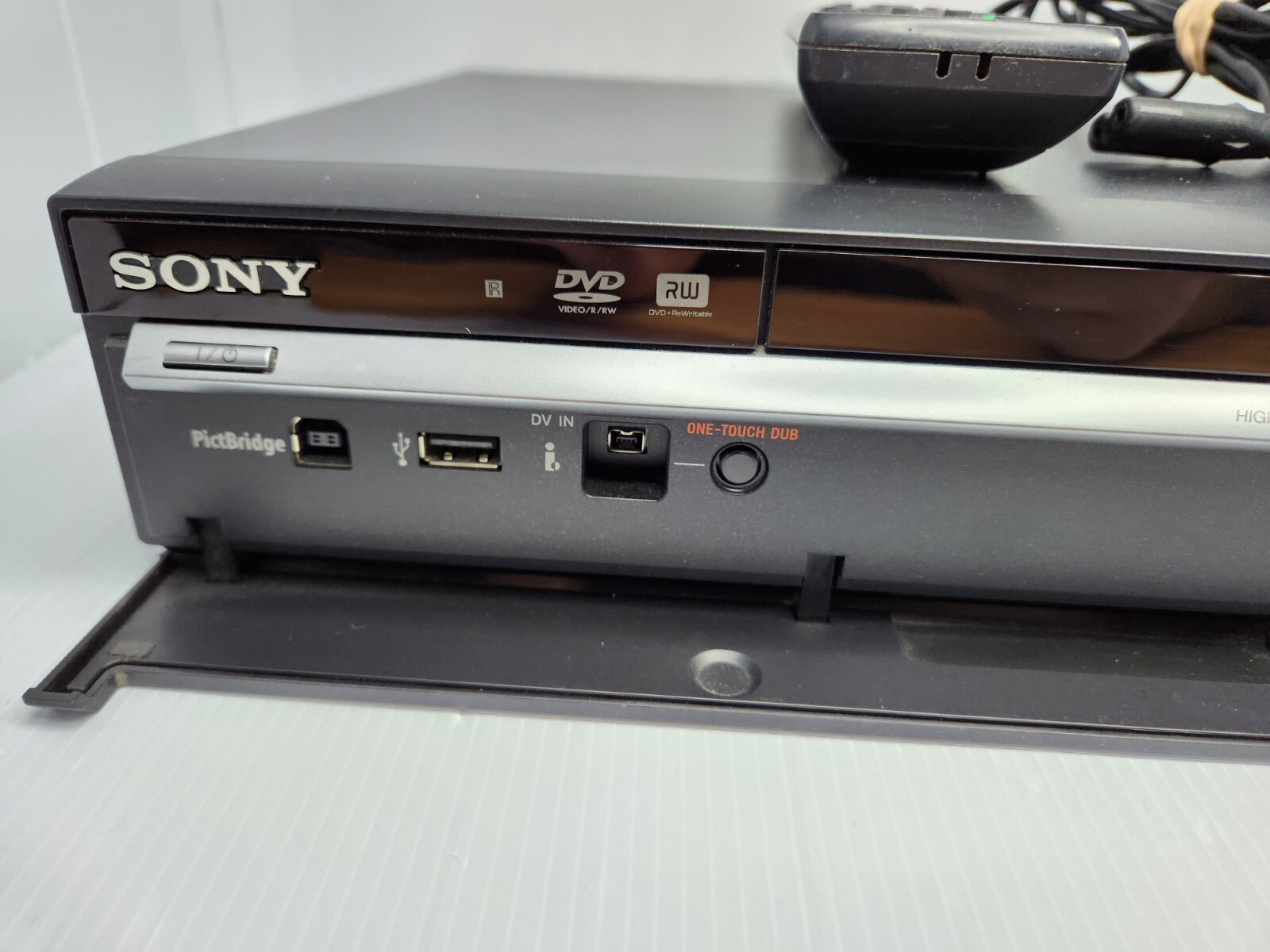 Sony DVD Recorder RDRHXD970 250 GB Hard Drive / Digital Tuner with