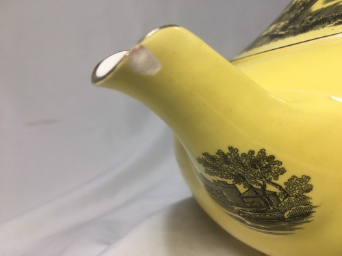 (17 Piece) Wedgwood of Etruria Yellow Landscape Scenic TEA SET for 4 - M5290 - Picture 11 of 12