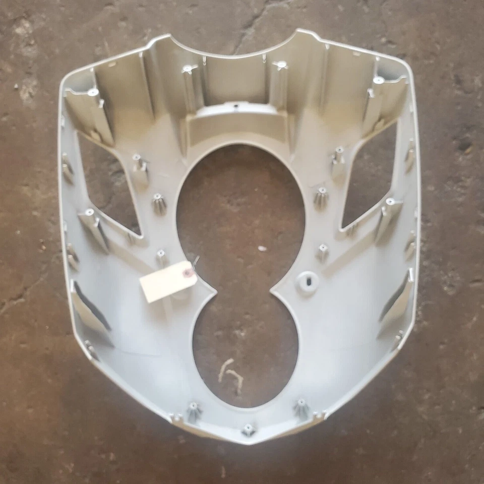 Б/У передняя панель лобовое стекло подлинный Hooligan 2014- - Изображение 3 из 3