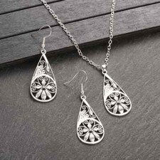 Fashion Bohemian Retro Petals Pendant Necklace Earrings Jewelry Set for women