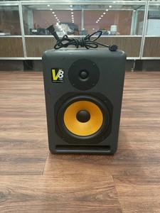 KRK V8 Series 1 - Single Powered Studio Monitor SPBJKI 350550