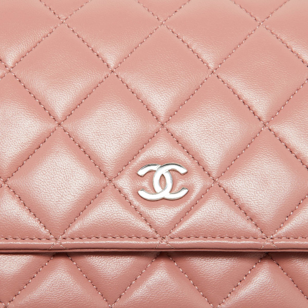 Chanel Peach Pink Quilted Leather CC Flap Wallet on Chain | eBay Chanel Peach Pink Quilted Leather CC Flap Wallet on Chain | eBay