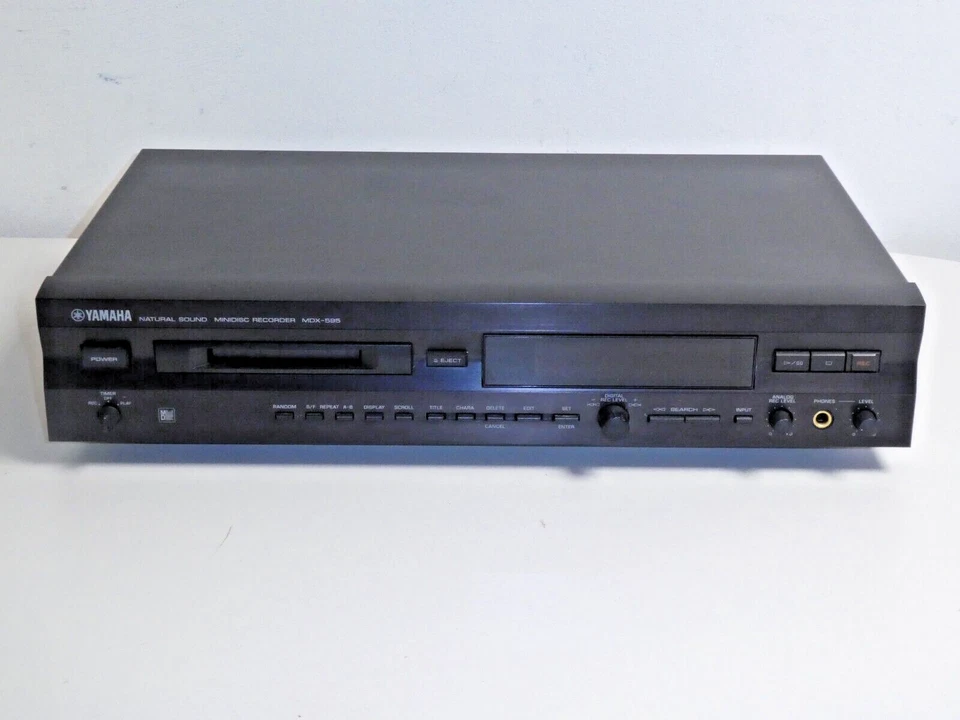 Yamaha MDX-595 High-End MiniDisc Recorder in Schwarz, 2 Jahre Garantie