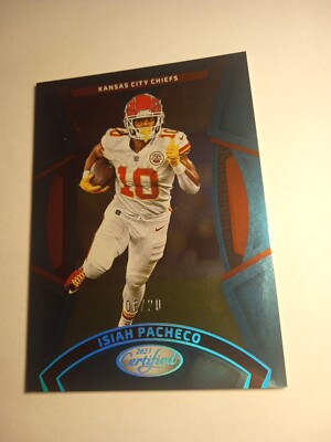 Short Print Isiah Pacheco /20 Blue Refractor SP