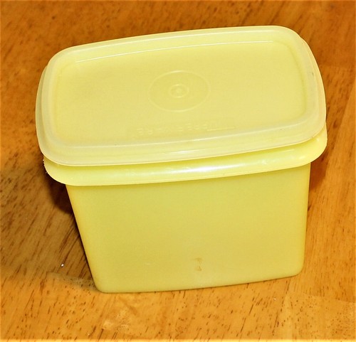 Tupperware: VINTAGE YELLOW "STACKABLE" RECTANGLE STORAGE CONTAINER ...