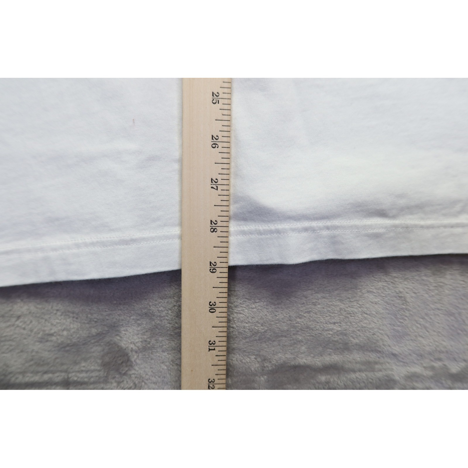 Attack on Titan Graphic Uniqlo UT T-Shirt Sz 3XL Captain Levi New NWT thumbnail 8