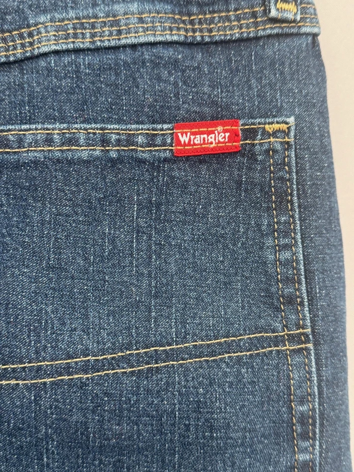 Wrangler Jorts Mens 36 Blue Denim Carpenter Utility Hammer Loop Stretch Work - Image 3 of 4