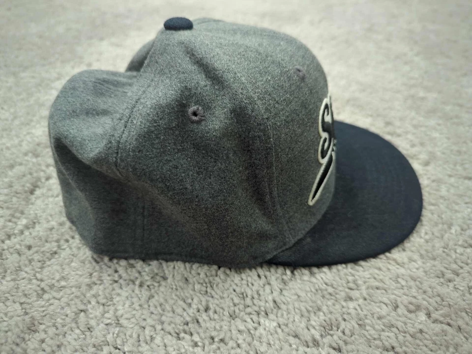 Gorra San Antonio Spurs para hombre OSFA NBA Top of The World 86 ajustada gris Foto 4 de 4