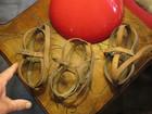 2+1) Ancienne trousse étui Lanière de Cuir à Paire de Boules Pétanque Cochonnet