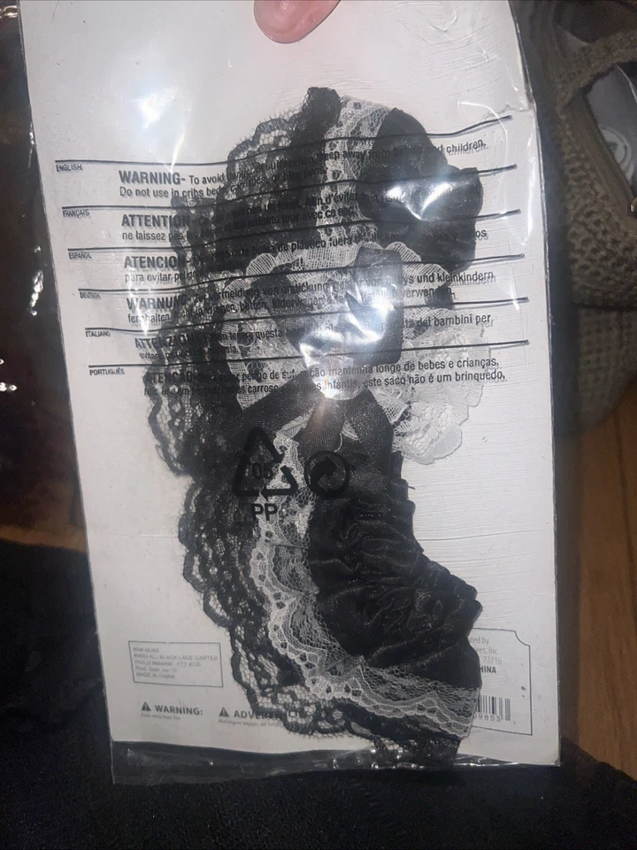 Misc Halloween Dress up Pieces, Lace Garter, Flapper Skirt, Feather Mask, 3 Pcs - Image 3 of 4