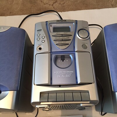Read* Aiwa Micro Compact CD/Am-Fm& Cassette Shelf Stereo LCX-107