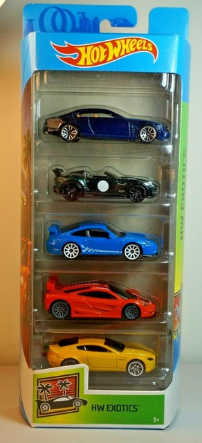 Hot Wheels Batman 5 Car Set Fyl09 Age 3 