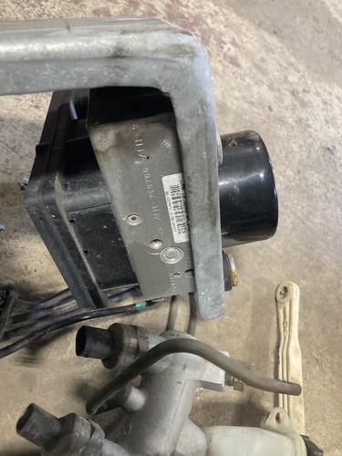 2005-2007 Volvo S60R S60 V70R Brake Master Cylinder ABS Unit 30714956 OEM #1354M - Picture 8 of 11