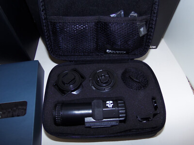 Xbox 360 Call of Duty GHOSTS Game w Tactical Camera Prestige