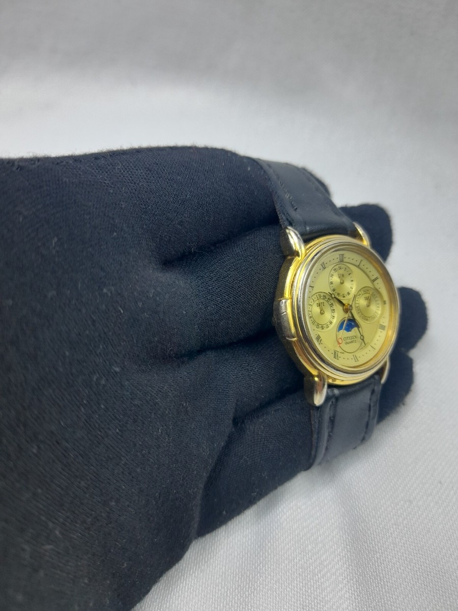 RARE CITIZEN 4330-432215 QUARTZ WATCH TRIPLE DAY & DATE MOONPHASE