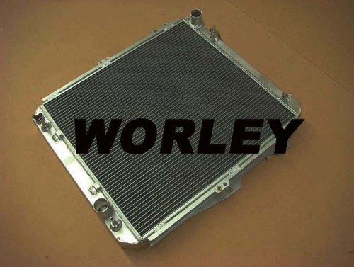 Aluminum radiator + fan for TOYOTA HILUX SURF KZN130 1KZ-TE 3.0 TD 1993-1996 - Picture 2 of 8